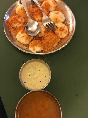 Thambi Veg Restaurant