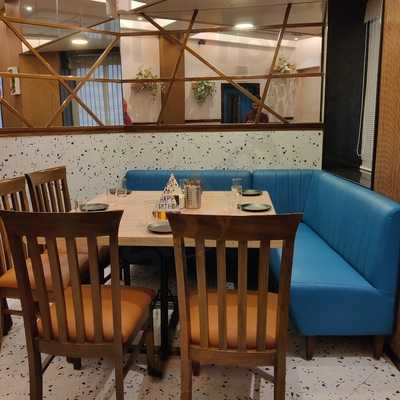 Ahar Restaurant & Bar