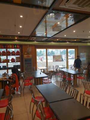 Btw (bittoo Tikki Wala)