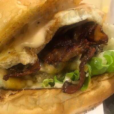 Aku’s - The Brrgrr Co.