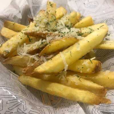 Aku’s - The Brrgrr Co.