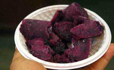 Charan Singh Kulfi & Kala Khatta