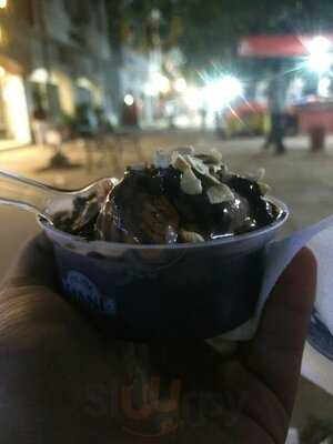 Giani Ice Cream