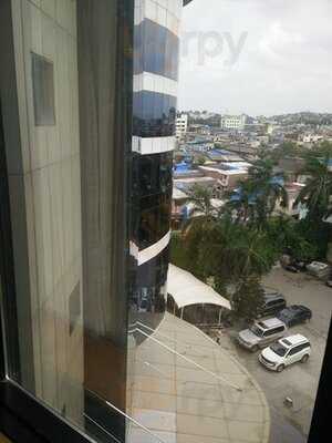 The Peninsula Grand Hotel