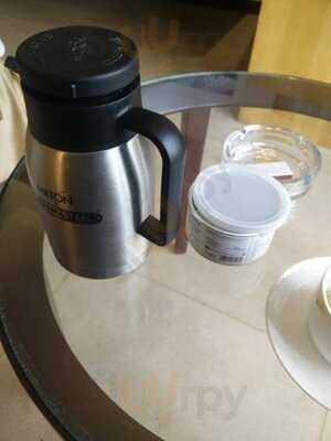 The Peninsula Grand Hotel