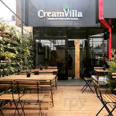 Creamvilla