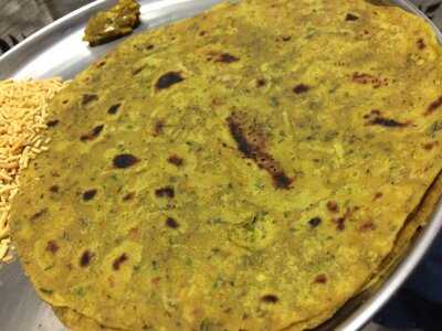 Jain Sweet & Bhelpuri House