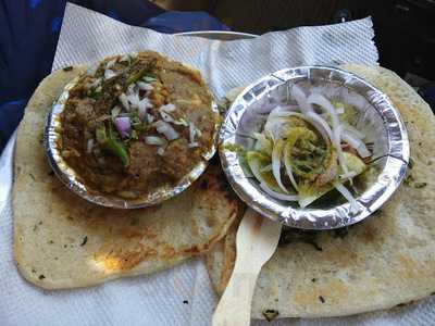 Banta Ke Mashoor Chole Kulche