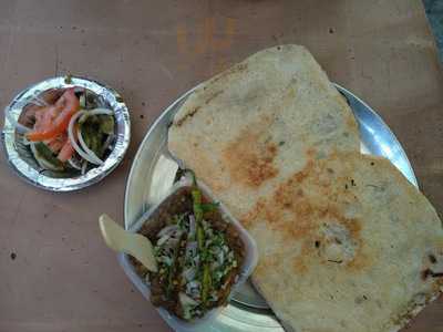 Banta Ke Mashoor Chole Kulche