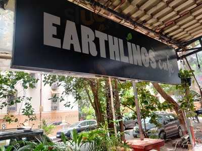Earthlings Cafe