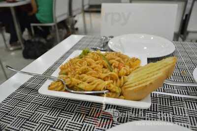 Fruto Freesh Restaurant