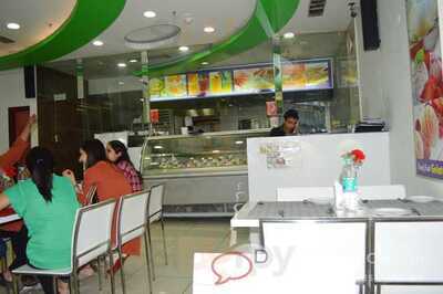 Fruto Freesh Restaurant