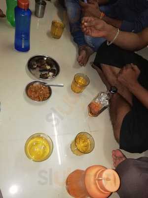 Bharat Hindu Hotel Restaurant