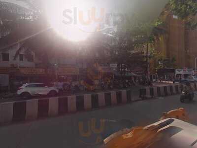 Subway Worli Restaurant