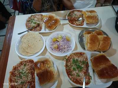 Hotel Dwaraka Restaurant