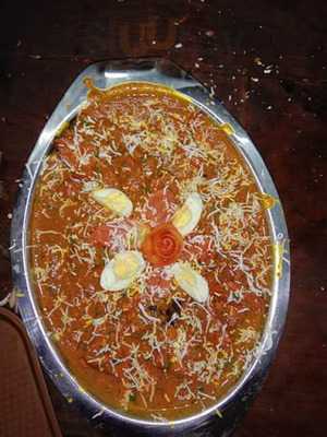 Status Bar & Restaurant