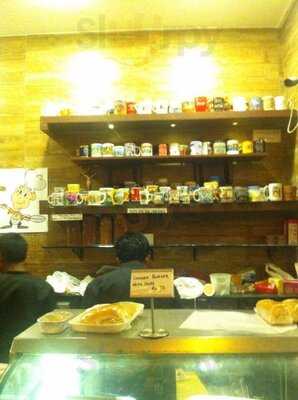 Aaron's Bake N Brew House