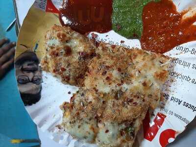 H Paramesha Fast Food Corner