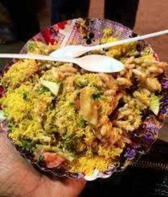 Hari Om Gupta Bhel & Pani Puri Centre