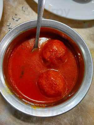 Shabanam Restaurant Kashmiri Wazwan