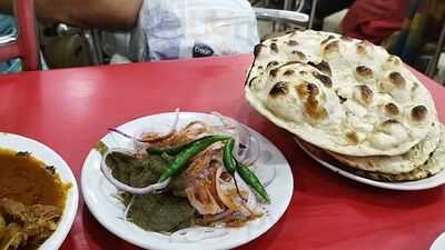 Wraap Chik Restaurant