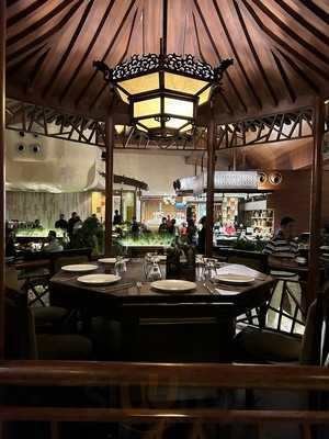 Ivy Wine Cafe & Bistro