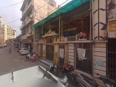 Joshi Budhakaka Mahim Halwawala