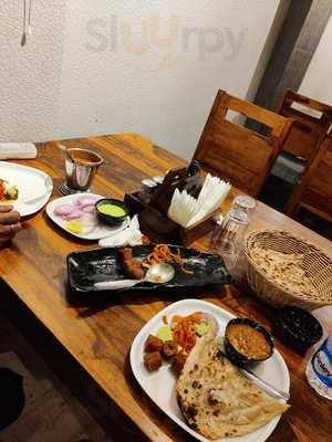 Mama's Nu Khana Khazana