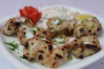 Urban Degchi - Kitchen & Bar