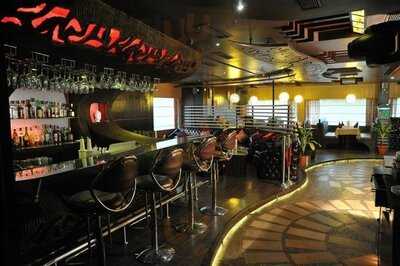 Urban Degchi - Kitchen & Bar