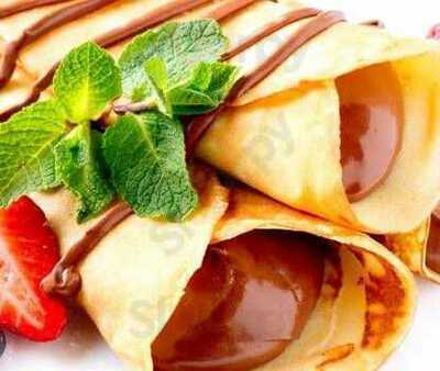 Suzette Creperie & Cafe