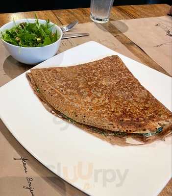 Suzette Creperie & Cafe