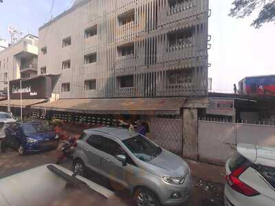 Samrat Restaurant And Bar