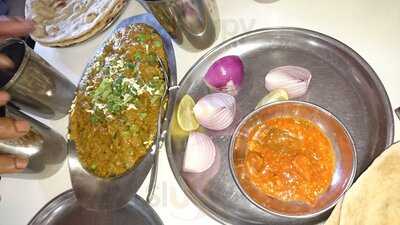 Hotel Vaibhav Restaurant