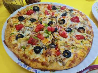 Pizza Caprina
