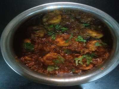 Tiffin Box Etc - Saki Naka