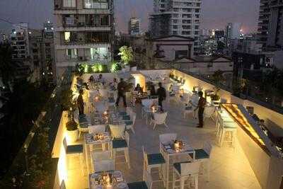 The Cafe Rooftop