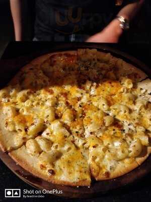 Hyjack Restaurant And Bar