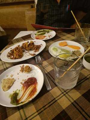 Campus Restaurant & Bar