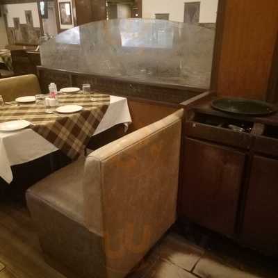 Campus Restaurant & Bar