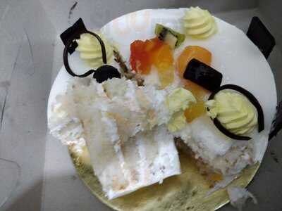 Birdys Bakery & Patisserie