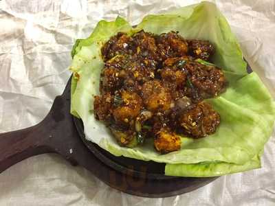 Renault Bar & Restaurant