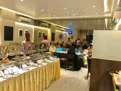 Delhi Darbar Express