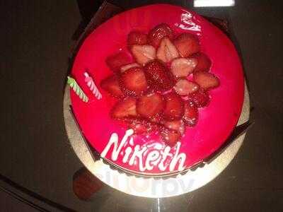 The French Connection Cake Shop And Bakery