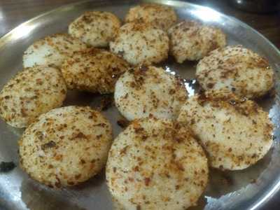 Shree Rathnam Restaurant