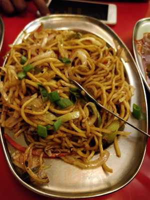 Shree Rathnam Restaurant