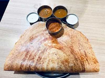 Shree Rathnam Restaurant