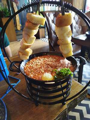 Pedaler’s Stroke House