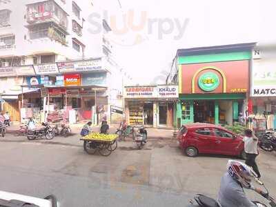 Kadambari Sweet & Farsan