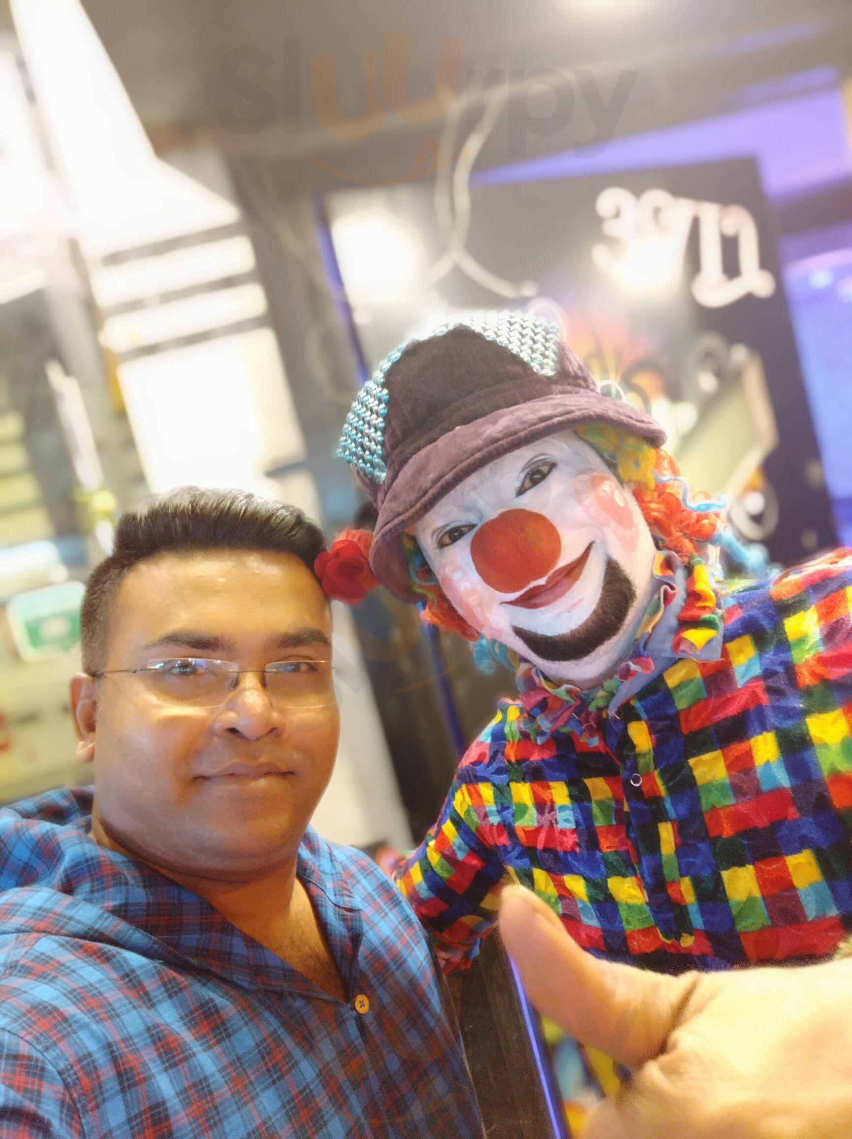 Avon Fruit & Fruits Juice